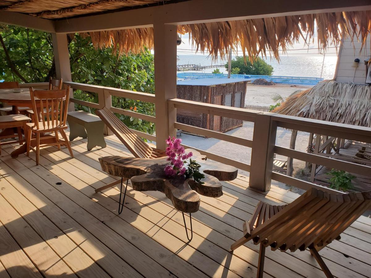 The Bounty Hotel Caye Caulker Exterior foto