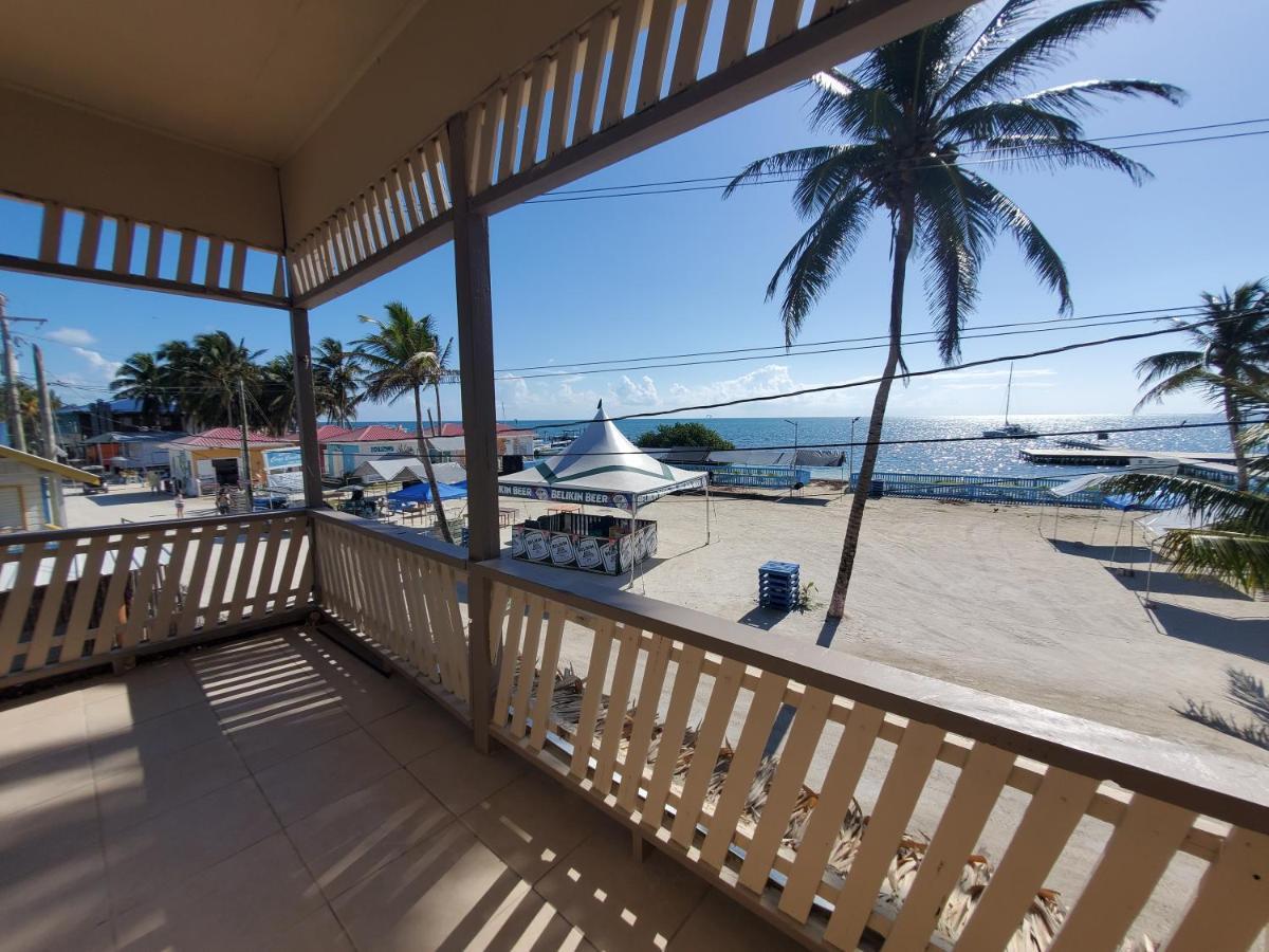The Bounty Hotel Caye Caulker Exterior foto